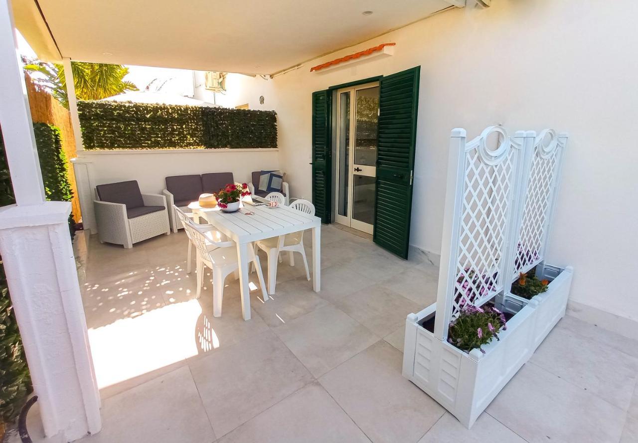 Villa Latino Vieste Exterior foto